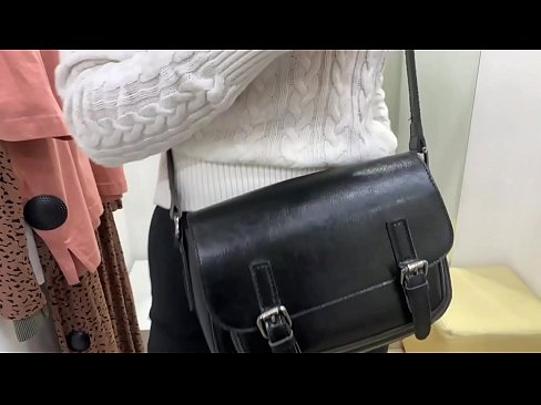 ❤️ Masturbasi umum saka asu enom FeralBerry karo dildo ing kamar fitting ️ Video jancok ing kita% jv.xxxner.ru% ❌️❤